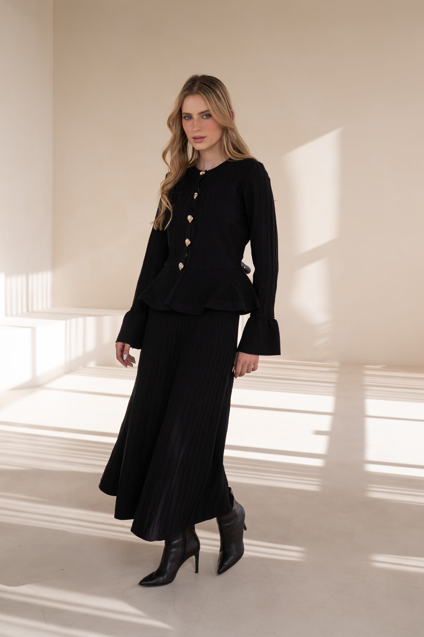 DSC04460 מוצר לדוגמא – תמונה 1